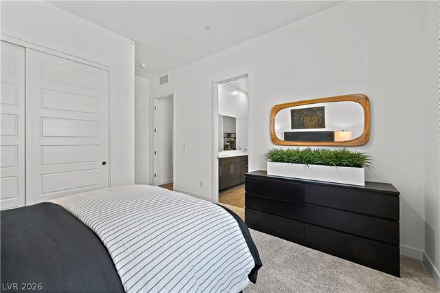 238 Bellevue Grove Avenue, Henderson, NV 89015