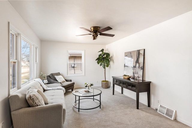 313 E Coolidge AVENUE, Appleton, WI 54915