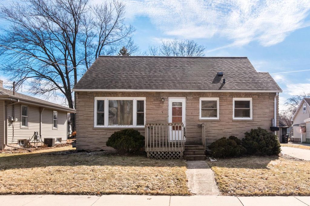 313 E Coolidge AVENUE, Appleton, WI 54915