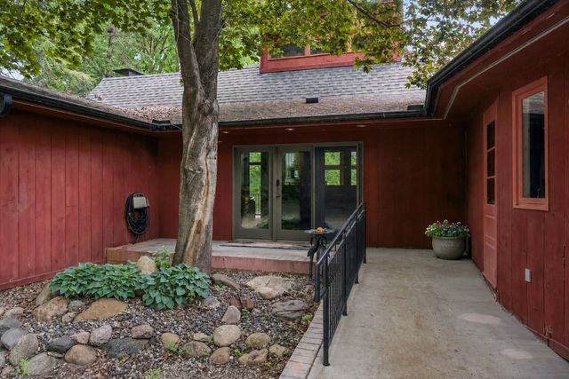 13160 Willandale Road, Rogers, MN 55374