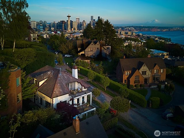 700 W Prospect Street, Seattle, WA 98119