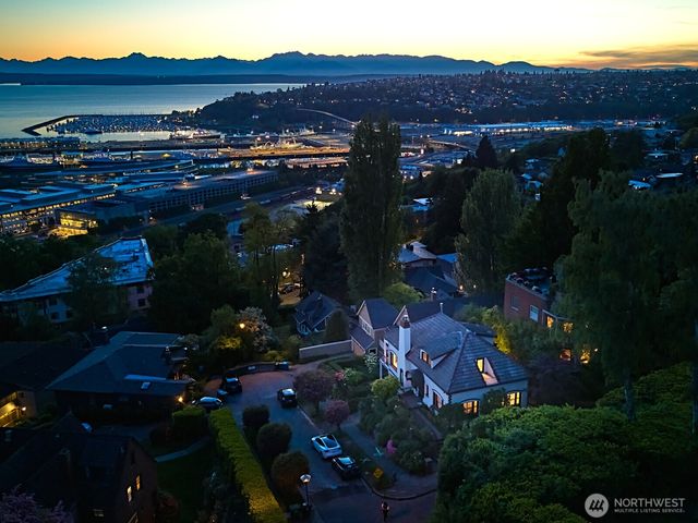 700 W Prospect Street, Seattle, WA 98119