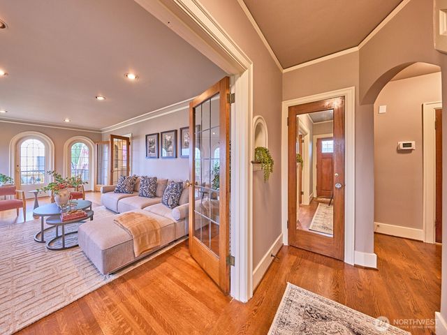 700 W Prospect Street, Seattle, WA 98119