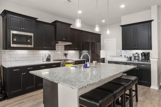 3109 Secret Lagoon Lane, Texas City, TX 77568