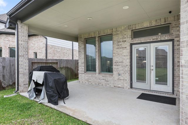 3109 Secret Lagoon Lane, Texas City, TX 77568