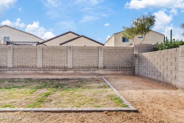 4589 W HORSENETTLE Drive, San Tan Valley, AZ 85144