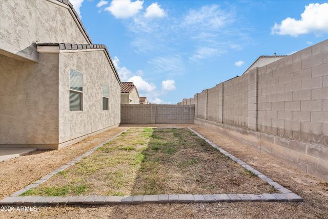 4589 W HORSENETTLE Drive, San Tan Valley, AZ 85144