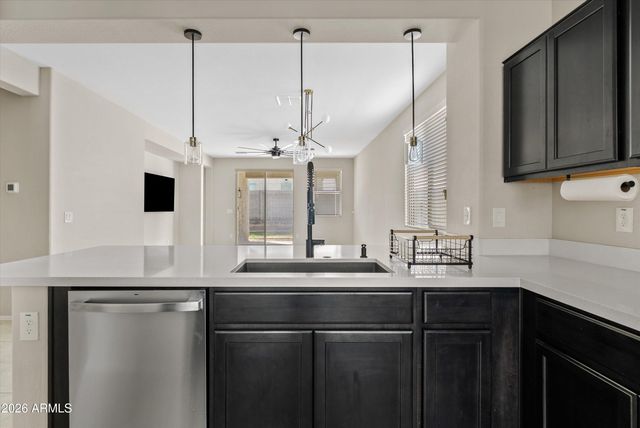 4589 W HORSENETTLE Drive, San Tan Valley, AZ 85144