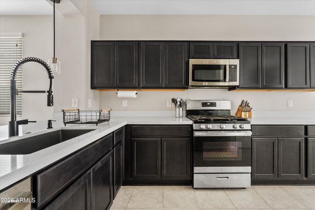 4589 W HORSENETTLE Drive, San Tan Valley, AZ 85144