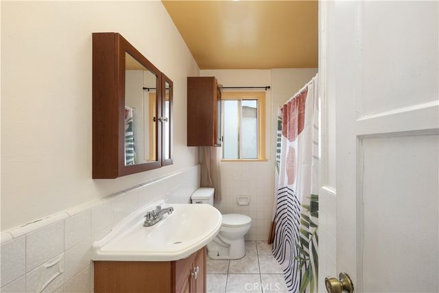 11702 Utah, South Gate, CA 90280