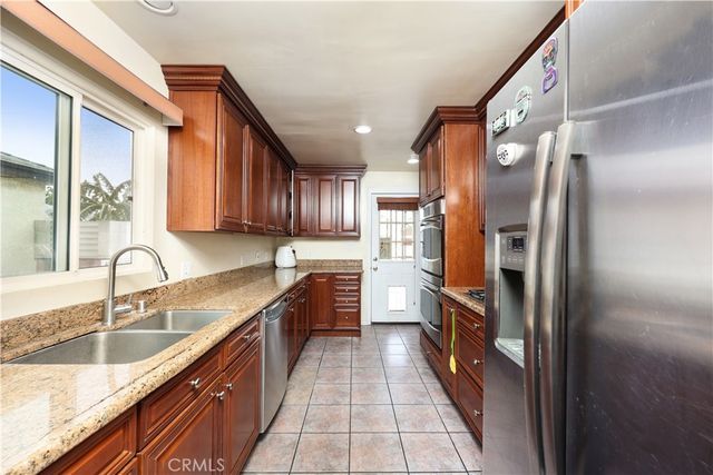 11702 Utah, South Gate, CA 90280