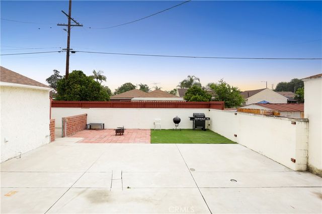 11702 Utah, South Gate, CA 90280