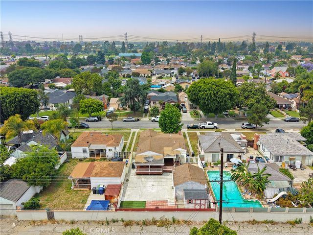 11702 Utah, South Gate, CA 90280