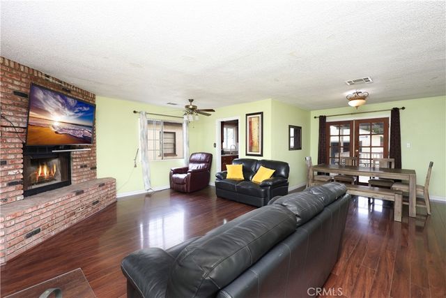11702 Utah, South Gate, CA 90280