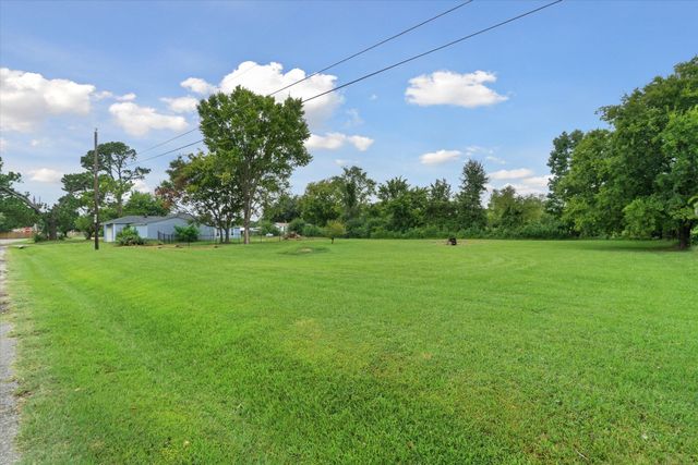 21280 ST HWY 64, Canton, TX 75103