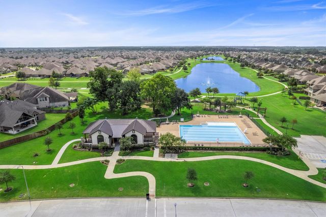 18222 Wren Song Drive, Cypress, TX 77429