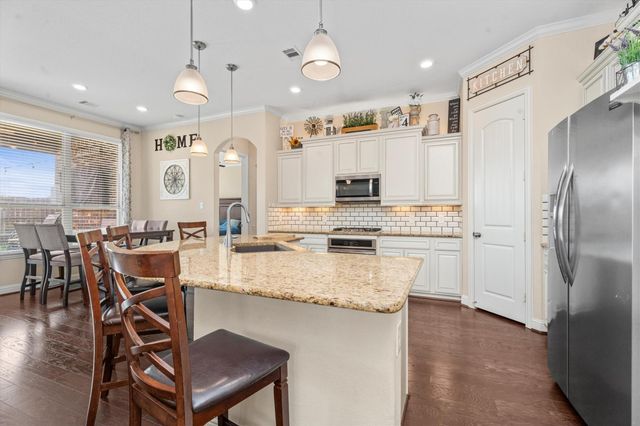 18222 Wren Song Drive, Cypress, TX 77429