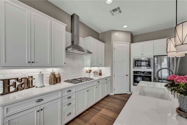 6325 Gambetta Street, North Las Vegas, NV 89115