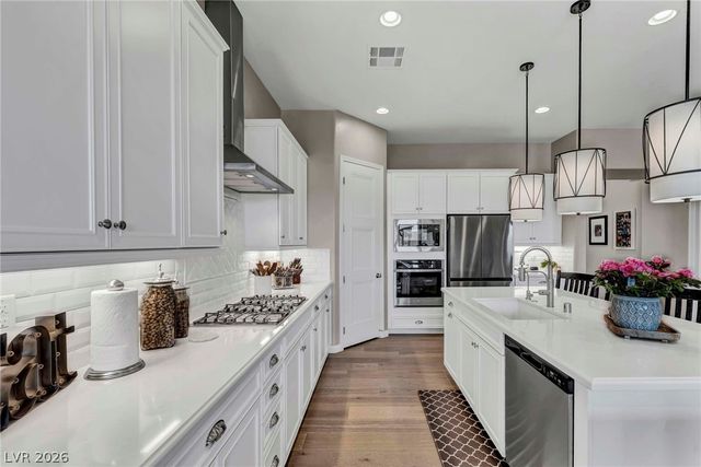 6325 Gambetta Street, North Las Vegas, NV 89115