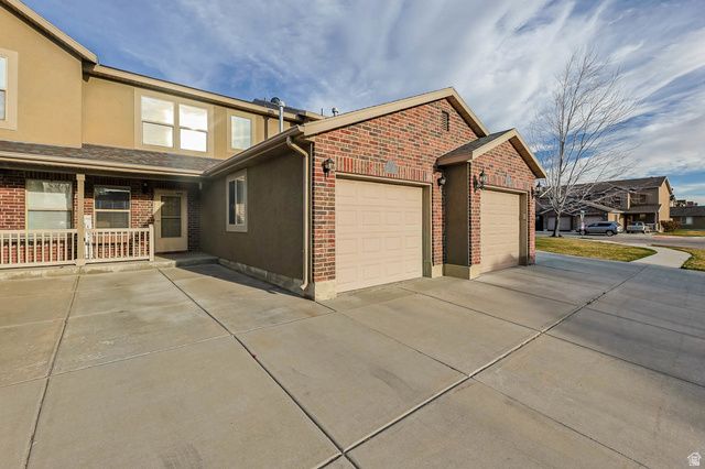 2464 N CHARLESTON AVE, Harrisville, UT 84414