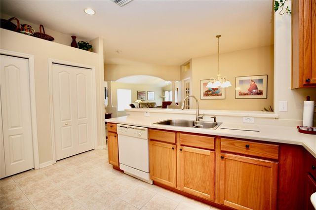 2753 TANGLEWYLDE DRIVE, Land O Lakes, FL 34638