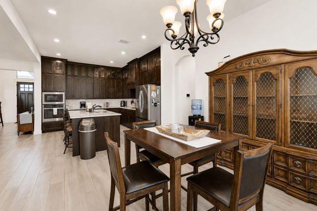 430 Solo Ridge Drive, Waxahachie, TX 75167