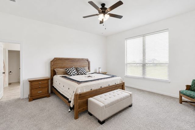430 Solo Ridge Drive, Waxahachie, TX 75167