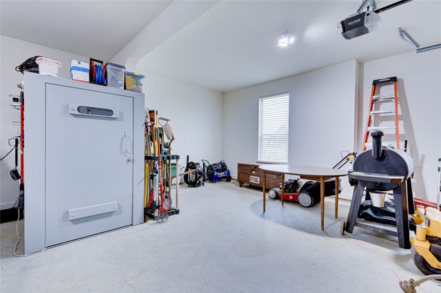 430 Solo Ridge Drive, Waxahachie, TX 75167