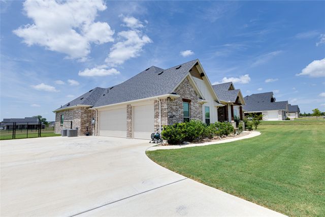 430 Solo Ridge Drive, Waxahachie, TX 75167