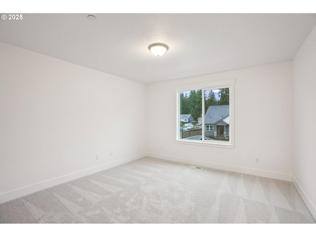 5266 N 93rd St Lot 273, Camas, WA 98607