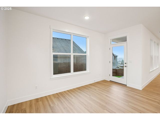 5266 N 93rd St Lot 273, Camas, WA 98607