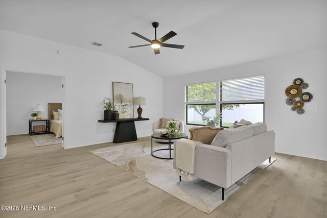 12966 MEDFORD Lane, Jacksonville, FL 32225
