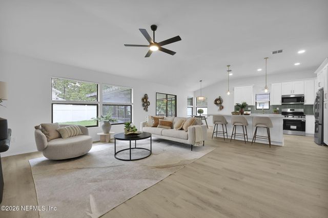12966 MEDFORD Lane, Jacksonville, FL 32225