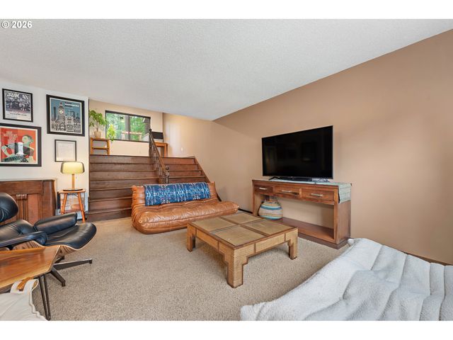 7260 Sw WILSON Ct, Beaverton, OR 97008