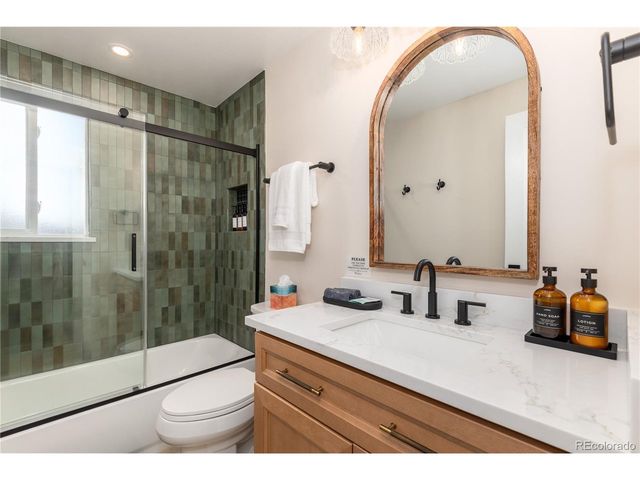 9292 W 56th Pl, Arvada, CO 80002
