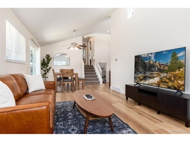 9292 W 56th Pl, Arvada, CO 80002