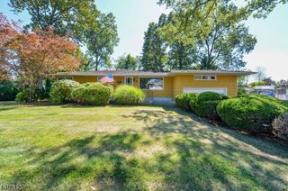 48 Alps Rd, Wayne Twp., NJ 07470