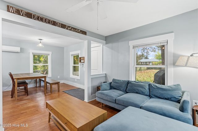 317 S 15th Street, Wilmington, NC 28401