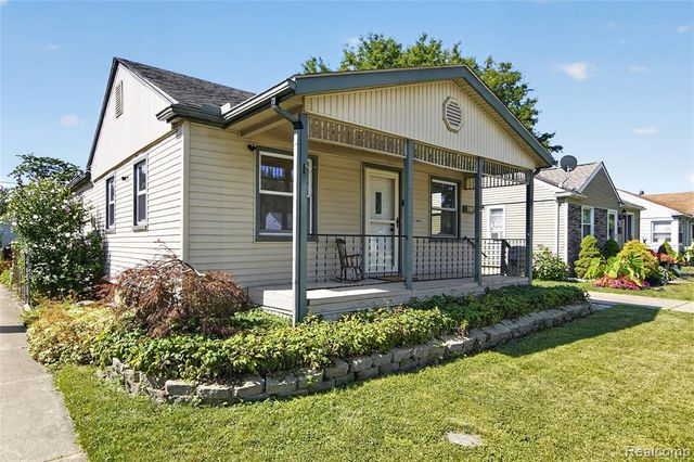 13729 Netherwood Street, Southgate, MI 48195