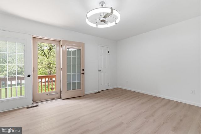 13 RAMPART DR, Chesterbrook, PA 19087