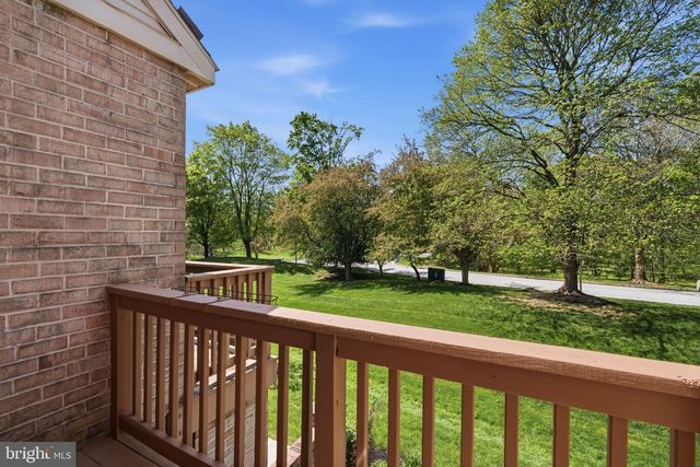 13 RAMPART DR, Chesterbrook, PA 19087