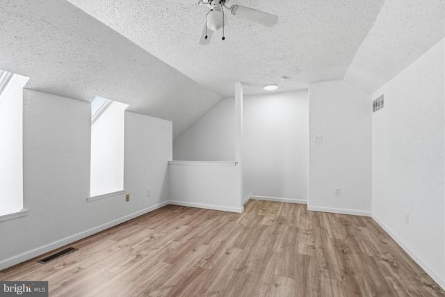 13 RAMPART DR, Chesterbrook, PA 19087