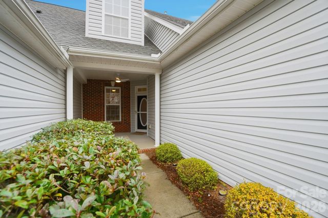 284 Garnet Court, Fort Mill, SC 29708