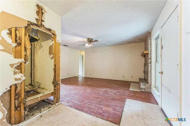 2125 Hidden Hill Drive, Killeen, TX 76543