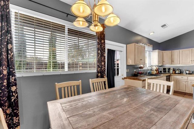 21956 Tom Bead Drive, Cottonwood, CA 96022