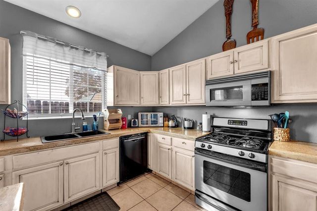 21956 Tom Bead Drive, Cottonwood, CA 96022