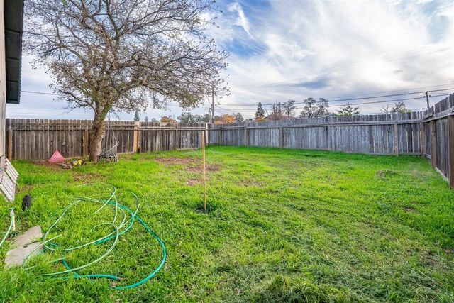 21956 Tom Bead Drive, Cottonwood, CA 96022