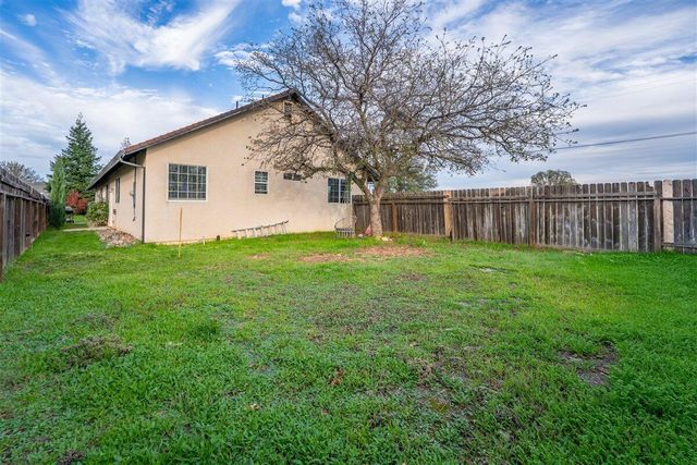 21956 Tom Bead Drive, Cottonwood, CA 96022