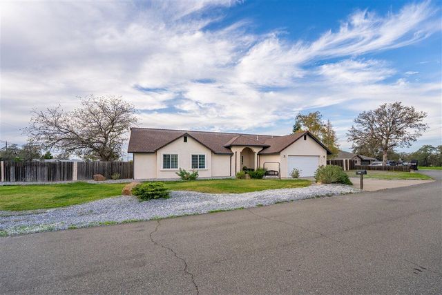 21956 Tom Bead Drive, Cottonwood, CA 96022