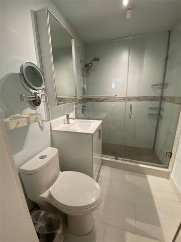 3280 SW 16th Ter, Miami, FL 33145